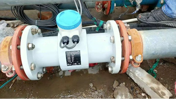 案例（lì）-某印染廠定製（zhì）分體式電磁流量計投入（rù）使用