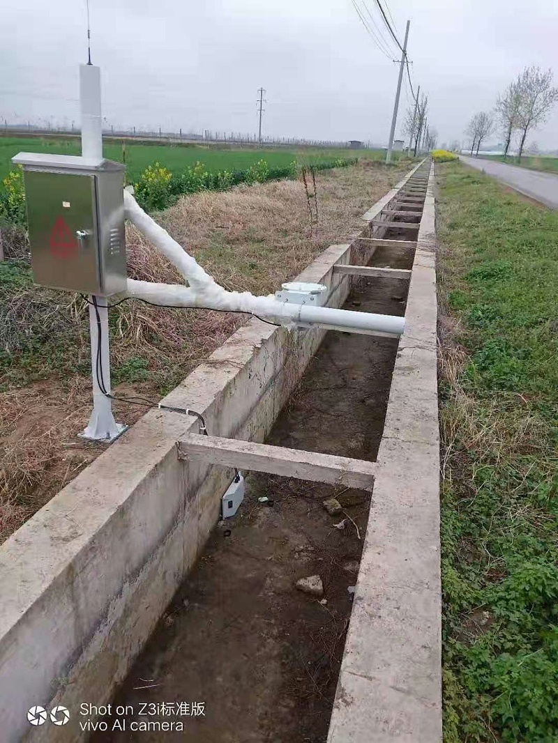 太陽能供電 全渠（qú）寬電磁明渠流量計1